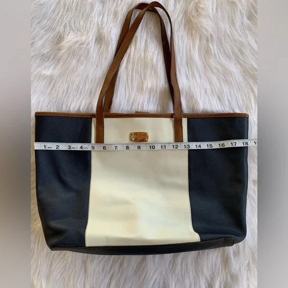 Michael Kors Jet Set Travel Large Tote - Navy/White Colorblock - Picture 5 of 11